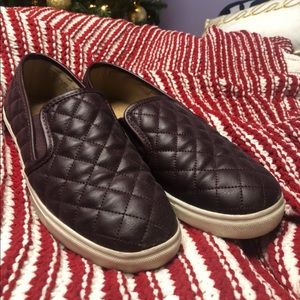 ny&co purple slip on sneakers!!!